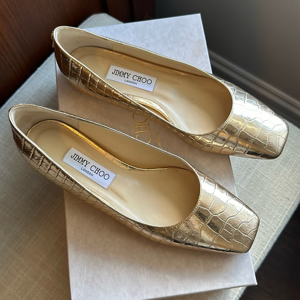 Like New Jimmy Choo Light Gold Mirele Leather Flats size 37.5